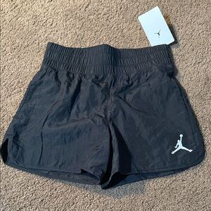 Nike Jordan Kids Black Athletic Shorts Size Girls Medium NWT